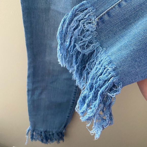 Women’s Gap Frayed Hem True Skinny Jeans In Light Indigo Size 26 - Picture 5 of 5
